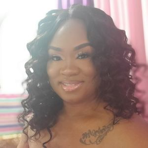 Meet your Posher, Ash